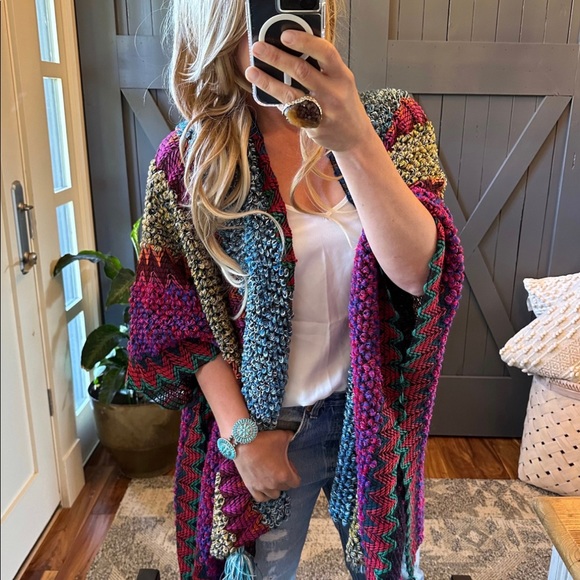 New Bohemian Loom Moroccan Knit Tasseled Handmade Poncho Cardigan Sweater - Picture 4 of 10